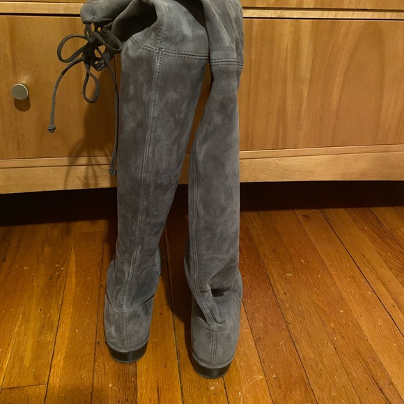Stuart Weitzman Lowland over the knee suede boots - Picture 7 of 11